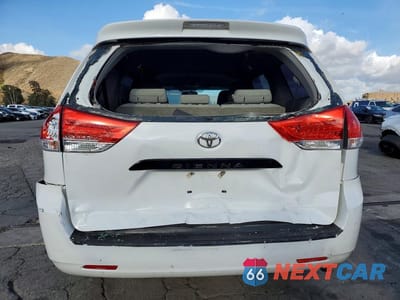 Zdjęcie 6 z 13 samochodu: 2011 TOYOTA SIENNA BASE 7-PASSENGER VIN:5TDZK3DC0BS171709 - miniatura