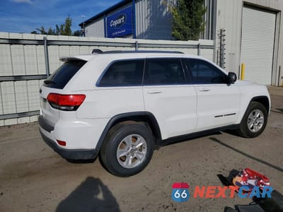 Trzecie zdjęcie samochodu z tyłu: 2017 JEEP GRAND CHEROKEE LAREDO VIN:1C4RJEAG1HC956076 - miniatura