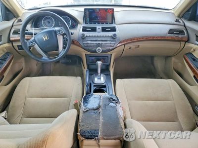 Zdjęcie 8 z 12 samochodu: 2009 HONDA ACCORD EX VIN:1HGCP26709A032934 - miniatura