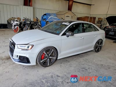 2019 AUDI RS3 WUABWGFF1KA904970 - główne zdjęcie licytacji z USA - miniatura