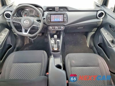 Zdjęcie 8 z 13 samochodu: 2020 NISSAN VERSA S VIN:3N1CN8DV8LL846521 - miniatura