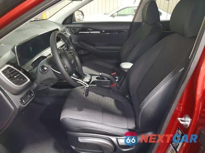 Zdjęcie 7 z 13 samochodu: 2025 KIA SELTOS S VIN:KNDEUCAA2S7702513 - miniatura