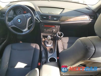 Zdjęcie 8 z 13 samochodu: 2015 BMW X1 SDRIVE28I VIN:WBAVM1C54FVW56833 - miniatura