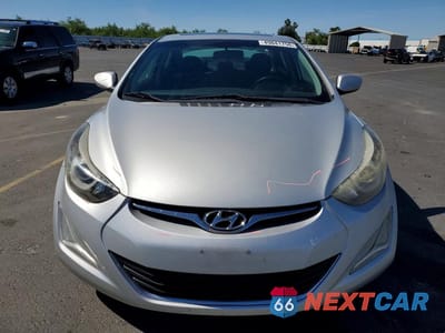 Piąte zdjęcie samochodu w środku: 2015 HYUNDAI ELANTRA SE VIN:5NPDH4AEXFH586701 - miniatura