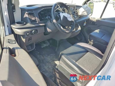 Zdjęcie 8 z 13 samochodu: 2025 FORD TRANSIT 250 DELIVERY VAN VIN:1FTBR1C88SKB18830 - miniatura