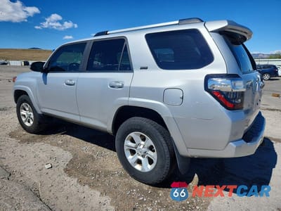Drugie zdjęcie samochodu z przodu: 2020 TOYOTA 4RUNNER SR5 PREMIUM VIN:JTEBU5JR2L5785602 - miniatura