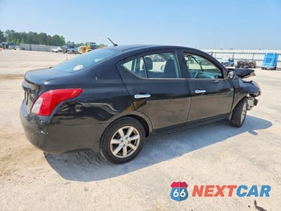 Trzecie zdjęcie samochodu z tyłu: 2012 NISSAN VERSA 1.6 S VIN:3N1CN7AP5CL860652 - miniatura