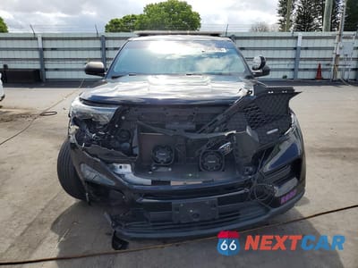 Piąte zdjęcie samochodu w środku: 2022 FORD EXPLORER VIN:1FM5K8AB2NGA06472 - miniatura