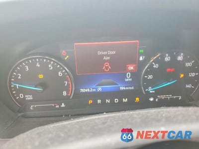 Zdjęcie 9 z 13 samochodu: 2020 FORD EXPLORER XLT VIN:1FMSK8DH5LGA87824 - miniatura