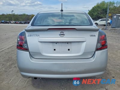 Zdjęcie 6 z 12 samochodu: 2012 NISSAN SENTRA 2.0 VIN:3N1AB6AP6CL617992 - miniatura