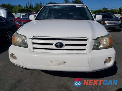 Piąte zdjęcie samochodu w środku: 2006 TOYOTA HIGHLANDER LIMITED VIN:JTEDP21A960097803 - miniatura