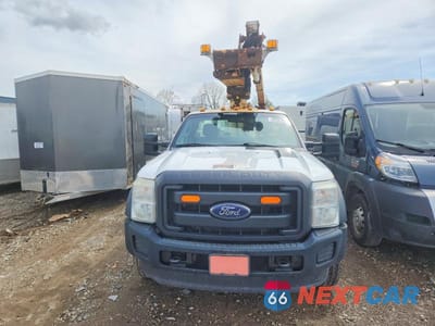 Zdjęcie 9 z 12 samochodu: 2016 FORD F450 SUPER DUTY BUCKET TRUCK VIN:1FDUF4GY3GEC04013 - miniatura