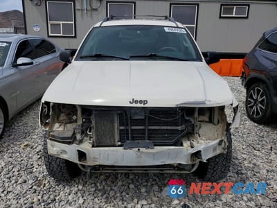 Piąte zdjęcie samochodu w środku: 2003 JEEP GRAND CHEROKEE LIMITED VIN:1J8GW58N53C500791 - miniatura