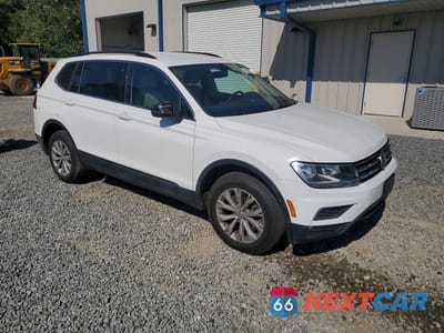 Czwarte zdjęcie samochodu z boku: 2019 VOLKSWAGEN TIGUAN SE VIN:3VV2B7AX5KM040762 - miniatura