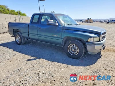 Czwarte zdjęcie samochodu z boku: 1997 DODGE RAM 1500 VIN:3B7HC13Y3VG745748 - miniatura