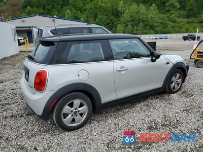 Trzecie zdjęcie samochodu z tyłu: 2017 MINI COOPER VIN:WMWXP5C51H2D16506 - miniatura