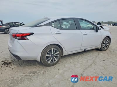 Trzecie zdjęcie samochodu z tyłu: 2025 NISSAN VERSA SV VIN:3N1CN8EV2SL848777 - miniatura