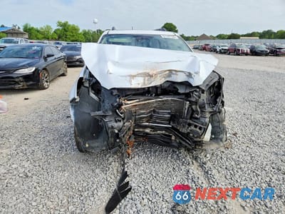 Piąte zdjęcie samochodu w środku: 2017 GMC ACADIA LIMITED SLT-2 VIN:1GKKRSKD7HJ129468 - miniatura