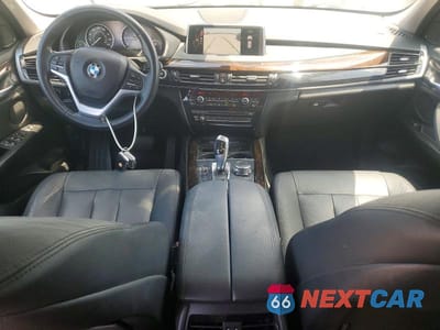 Zdjęcie 8 z 12 samochodu: 2016 BMW X5 XDR40E VIN:5UXKT0C51G0S75246 - miniatura
