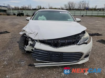 Piąte zdjęcie samochodu w środku: 2015 TOYOTA AVALON XLE PREMIUM VIN:4T1BK1EB6FU159301 - miniatura