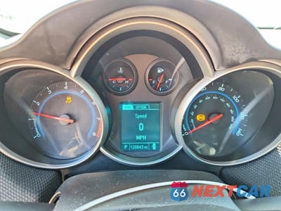 Zdjęcie 9 z 13 samochodu: 2014 CHEVROLET CRUZE LT VIN:1G1PE5SB8E7407034 - miniatura