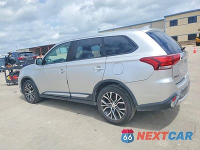 Drugie zdjęcie samochodu z przodu: 2018 MITSUBISHI OUTLANDER SE VIN:JA4AD3A35JJ002089 - miniatura