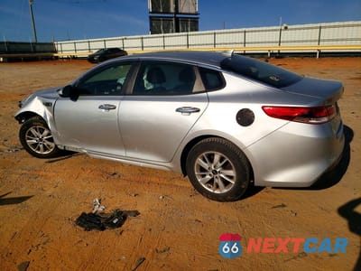 Drugie zdjęcie samochodu z przodu: 2018 KIA OPTIMA LX VIN:5XXGT4L30JG232617 - miniatura