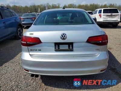 Zdjęcie 6 z 11 samochodu: 2016 VOLKSWAGEN JETTA SE VIN:3VWD67AJ3GM253639 - miniatura