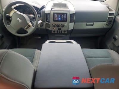 Zdjęcie 8 z 13 samochodu: 2005 NISSAN TITAN XE VIN:1N6BA06A85N536434 - miniatura