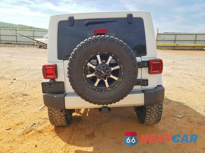 Zdjęcie 6 z 13 samochodu: 2013 JEEP WRANGLER UNLIMITED SAHARA VIN:1C4BJWEG5DL629403 - miniatura