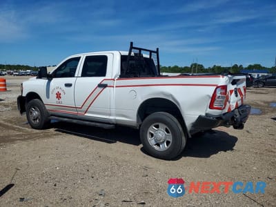 Drugie zdjęcie samochodu z przodu: 2023 RAM 2500 VIN:3C6UR5CJ6PG539356 - miniatura