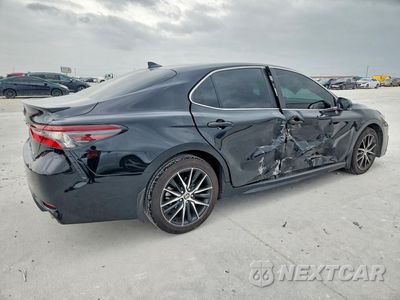 Trzecie zdjęcie samochodu z tyłu: 2023 TOYOTA CAMRY SE VIN:4T1S11AKXPU769275 - miniatura