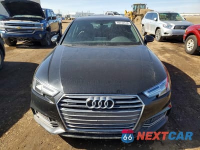Piąte zdjęcie samochodu w środku: 2018 AUDI A4 TECHNIK VIN:WAUCNAF43JN002650 - miniatura