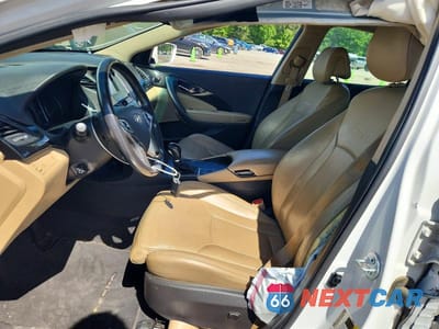 Zdjęcie 7 z 12 samochodu: 2013 HYUNDAI AZERA BASE VIN:KMHFH4JG6DA205999 - miniatura