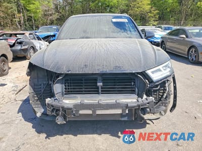 Piąte zdjęcie samochodu w środku: 2020 AUDI Q5 PREMIUM PLUS VIN:WA1BNAFY4L2022650 - miniatura