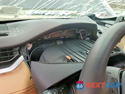 Zdjęcie 9 z 12 samochodu: 2025 TOYOTA RAV4 HYBRID XLE PREMIUM VIN:JTMB6RFV9SD167144 - miniatura