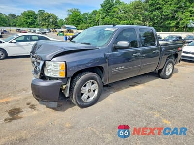 2010 CHEVROLET SILVERADO K1500 LT 3GCRKSE39AG279882 - główne zdjęcie licytacji z USA - miniatura