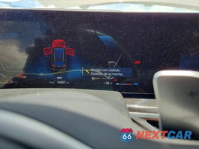 Zdjęcie 9 z 13 samochodu: 2025 BMW X7 XDRIVE40I VIN:5UX23EM04S9Y67938 - miniatura