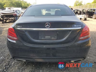 Zdjęcie 6 z 12 samochodu: 2017 MERCEDES-BENZ C 300 4MATIC VIN:55SWF4KB4HU204021 - miniatura