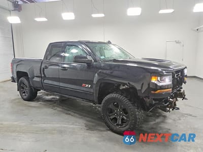 Czwarte zdjęcie samochodu z boku: 2016 CHEVROLET SILVERADO K1500 LT VIN:1GCVKREC0GZ300084 - miniatura