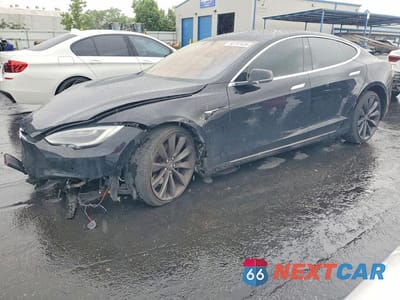 2017 TESLA MODEL S 5YJSA1E26HF202912 - główne zdjęcie licytacji z USA - miniatura