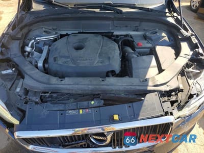 Zdjęcie 11 z 12 samochodu: 2020 VOLVO XC60 T5 MOMENTUM VIN:YV4102RK1L1503374 - miniatura