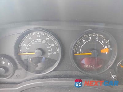 Zdjęcie 8 z 10 samochodu: 2015 JEEP PATRIOT LATITUDE VIN:1C4NJRFB9FD290370 - miniatura