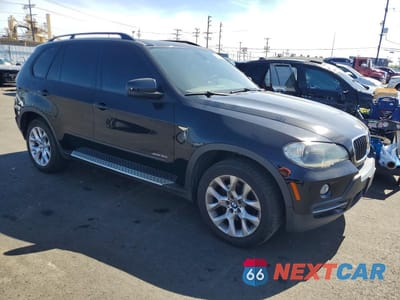 Czwarte zdjęcie samochodu z boku: 2010 BMW X5 XDRIVE30I VIN:5UXFE4C58AL383498 - miniatura