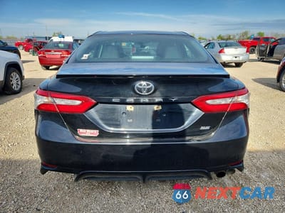 Zdjęcie 6 z 12 samochodu: 2018 TOYOTA CAMRY SE VIN:4T1B11HK7JU617399 - miniatura
