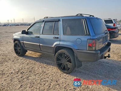 Drugie zdjęcie samochodu z przodu: 1995 JEEP GRAND CHEROKEE LAREDO VIN:1J4GZ58S3SC581352 - miniatura