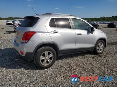 Trzecie zdjęcie samochodu z tyłu: 2018 CHEVROLET TRAX 1LT VIN:KL7CJLSB2JB683347 - miniatura