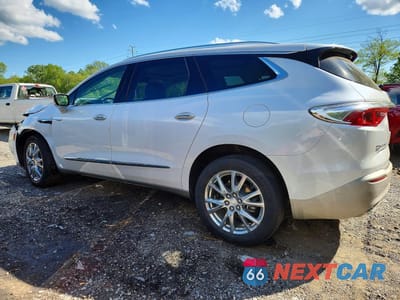 Drugie zdjęcie samochodu z przodu: 2022 BUICK ENCLAVE PREMIUM VIN:5GAEVBKWXNJ151001 - miniatura