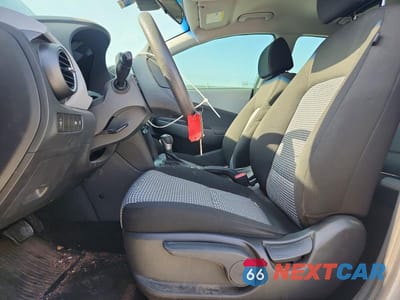 Zdjęcie 7 z 13 samochodu: 2021 HYUNDAI KONA SE VIN:KM8K12AA7MU664055 - miniatura