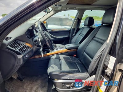 Zdjęcie 7 z 12 samochodu: 2011 BMW X5 XDRIVE35I VIN:5UXZV4C55BL408632 - miniatura